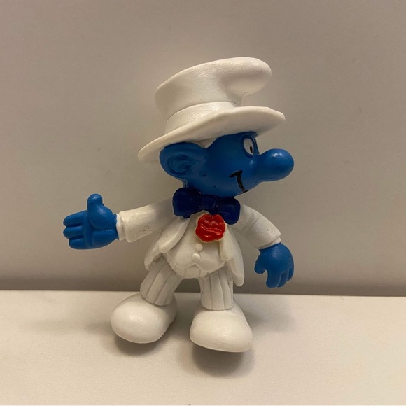 Other - Vintage Smurf figure